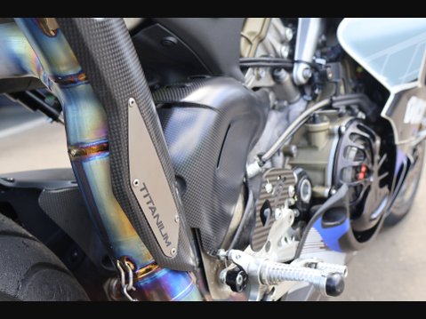 Ducati Panigale PANIGALE V4 R 18