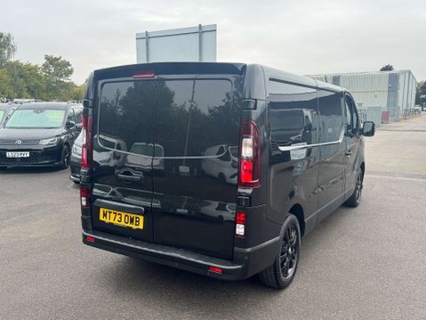 Renault Trafic 2.0 dCi Blue LL30 Sport Panel Van 5dr Diesel Manual L2 H1 Euro 6 (s/s) (130 17
