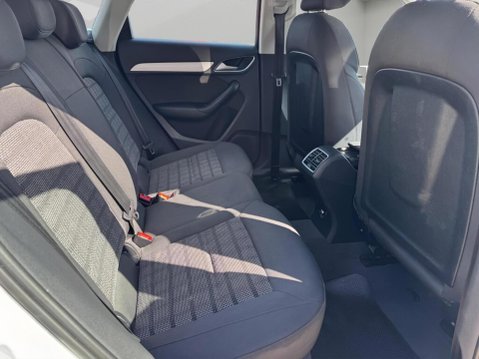 Audi Q3 1.4 TFSI CoD SE Euro 6 (s/s) 5dr 35