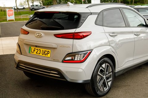 Hyundai KONA ULTIMATE 9