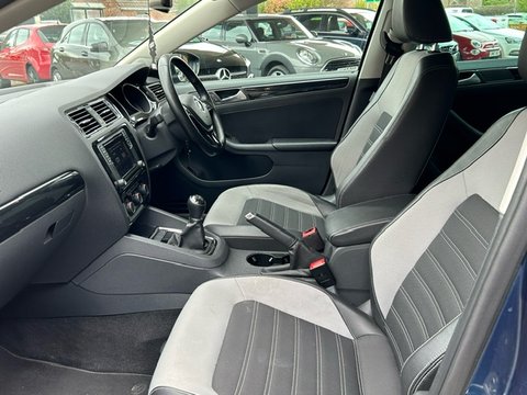 Volkswagen Jetta GT TDI BLUEMOTION TECHNOLOGY 10