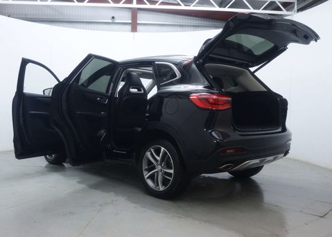 MG HS 1.5 MG HS Exclusive Semi-Auto 5dr 55