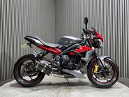 Triumph Street Triple R 2013 ONLY 21K QUICK SHIFTER, LOADS OF EXTRAS, LONG MOT 1