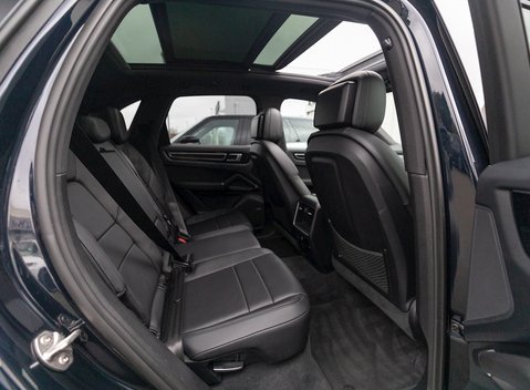 Porsche Cayenne S 16