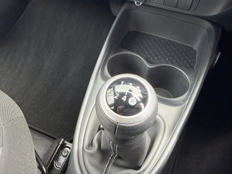 Toyota Aygo X VVT-I PURE 933 MILES 36