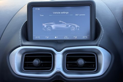 Aston Martin Vantage V12 ROADSTER - QUICKSILVER EXHAUST - 1 OF 249 MADE -FULL PPF -A/M WARRANTY 50