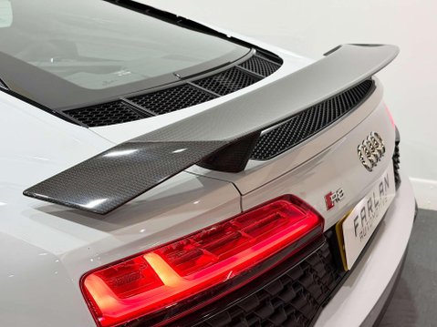 Audi R8 5.2 FSI V10 Performance Coupe 2dr Petrol S Tronic quattro Euro 6 (s/s) (620 28