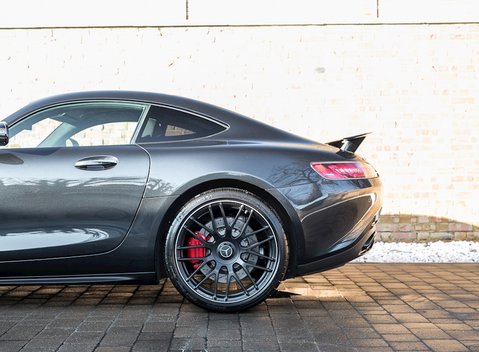 Mercedes-Benz Amg GT GT S 24