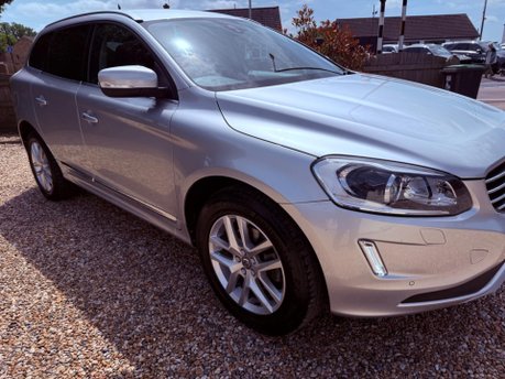 Volvo XC60 2.4 D5 SE Lux Nav Auto AWD Euro 6 (s/s) 5dr 7