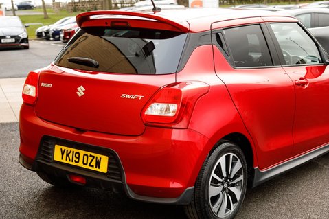 Suzuki Swift ATTITUDE DUALJET 8