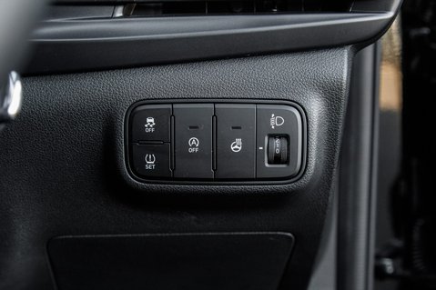 Hyundai i20 T-GDI PREMIUM MHEV 16