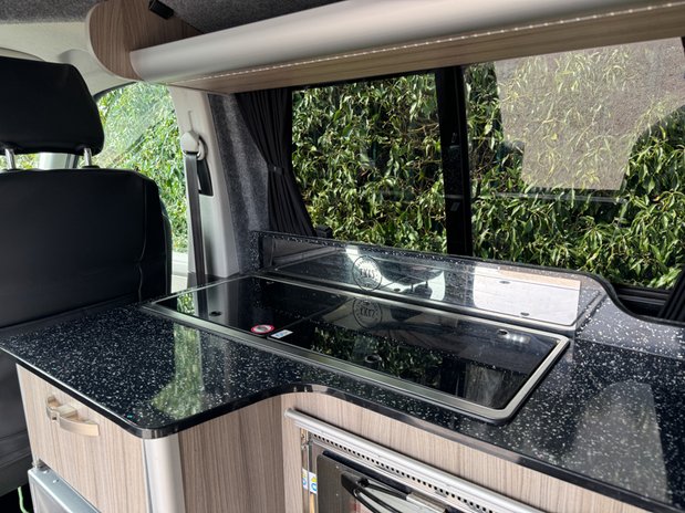 Volkswagen Transporter Camper | Revolution Campers | 4 Berth | Captains Seats | T28 | Euro 6 10