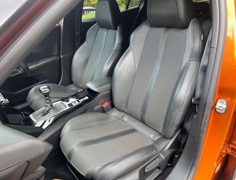 Peugeot 2008 1.2 2008 GT Line PureTech S/S 5dr 36