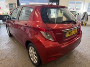 Toyota Yaris 1.33 Dual VVT-i TR Euro 5 5dr 4