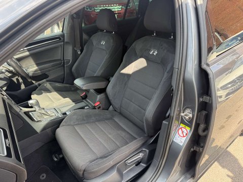 Volkswagen Golf 2.0 Golf R TSi Semi-Auto 4WD 5dr 12