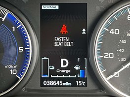 Mitsubishi Outlander 2.4 Outlander Design PHEV CVT 4WD 5dr 28