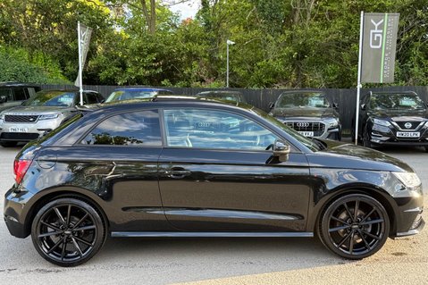 Audi A1 TFSI BLACK EDITION NAV -PANORAMIC SUNROOF - ALL BLACK  6