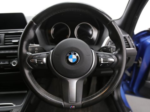 BMW 1 Series 1.5 118i M Sport Shadow Edition Euro 6 (s/s) 5dr 10