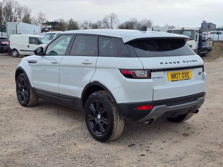 Land Rover Range Rover Evoque 2.0 eD4 SE Tech SUV 5dr Diesel Manual FWD Euro 6 (s/s) (150 ps) 4