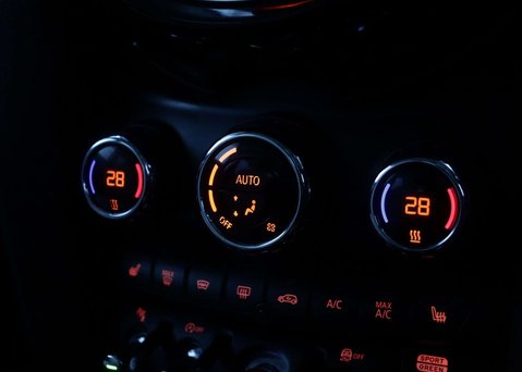 Mini Hatch 2.0 Cooper S Exclusive Auto 5dr 33