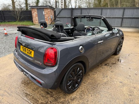 Mini Convertible 2.0 Cooper S Auto 2dr 34