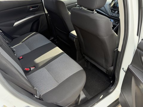 Suzuki S-Cross 1.4 Boosterjet 48V Hybrid Motion 5dr 38