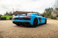 Audi R8 5.2 FSI V10 Performance Carbon Black Coupe 2dr Petrol S Tronic quattro Euro 9