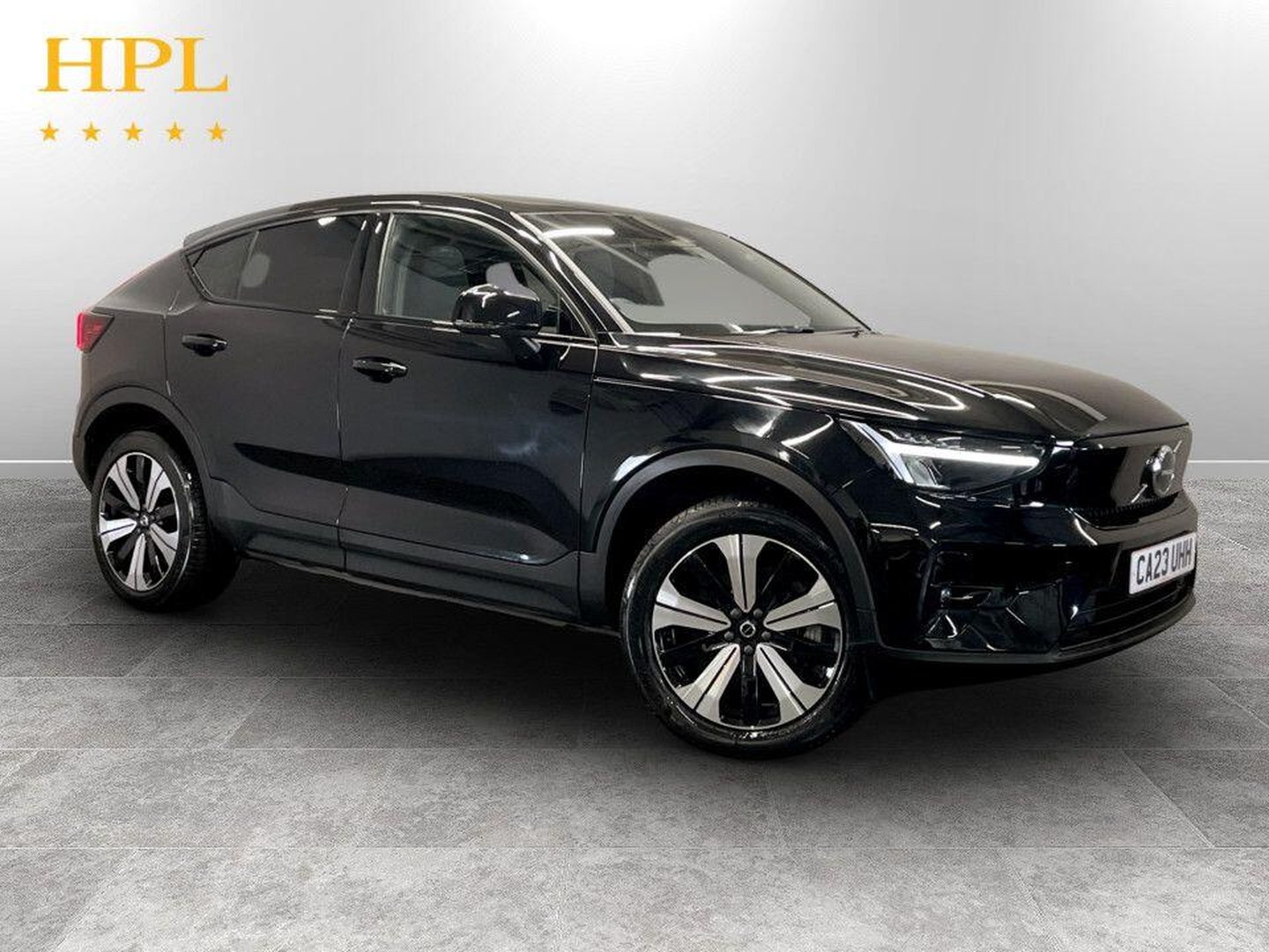 Volvo C40 listing photo