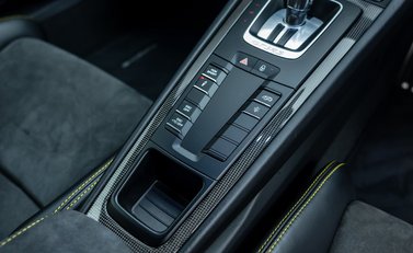 Porsche 911 GT3 RS (991.2) 26