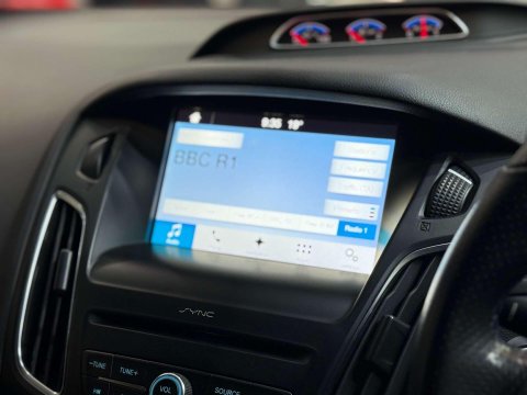 Ford Focus 2.3T EcoBoost RS Hatchback 5dr Petrol Manual AWD Euro 6 (s/s) (350 ps) 47