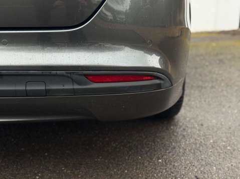 Ford Mondeo 2.0 TDCi Zetec Euro 6 (s/s) 5dr 34