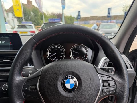 BMW 1 Series 2.0 118d Sport Euro 6 (s/s) 5dr 35