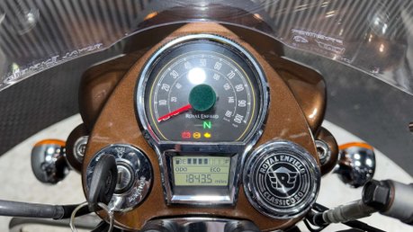 Royal Enfield Classic 2023 LESS THAN 2K OUTSTANDING CONDITION PANNIERS SCREEN ETC 350CC 44