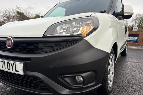 Fiat Doblo 16V Tecnico Maxi Multijet II 105 ps Panel Van 22