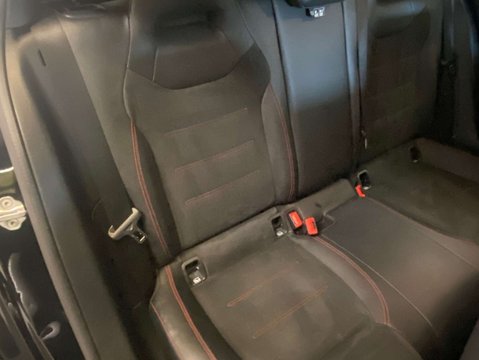 Mercedes-Benz A Class 1.3 A 200 AMG Line Executive Auto 5dr 28