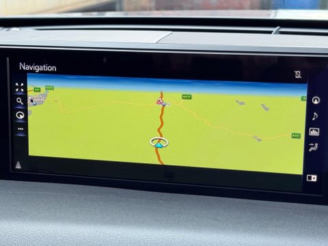 Lexus Ux 2.0 250h F Sport (Premium Plus) E-CVT E-FOUR Euro 6 (s/s) 5dr (Sunroof) 25