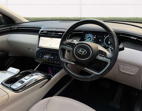 Hyundai TUCSON T-GDI ULTIMATE Petrol Hybrid 19