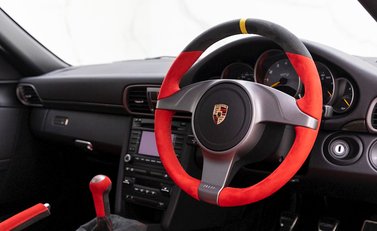 Porsche 911 (997) GT2 RS 14