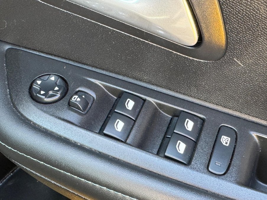 2020 Peugeot 208 — image 30