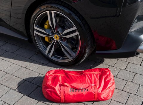 Ferrari Portofino 34