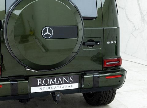 Mercedes-Benz G Class G63 Carbon Edition 26