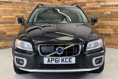 Volvo XC70 3.0 T6 SE Lux Estate 5dr Petrol Geartronic AWD Euro 5 (304 ps) 2