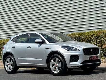 Jaguar E-Pace R-DYNAMIC SE
