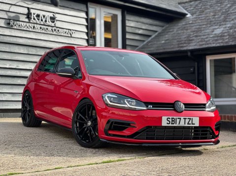 Volkswagen Golf 2.0 TSI BlueMotion Tech R Hatchback 5dr Petrol DSG 4Motion Euro 6 (s/s) (31 1