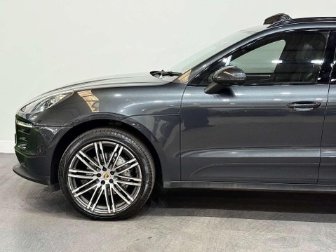 Porsche Macan 3.0 TD V6 S SUV 5dr Diesel PDK 4WD Euro 6 (s/s) (258 ps) 11