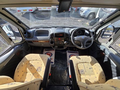 Auto-Trail Chieftain Motor Home 27