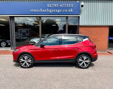 SEAT Arona 1.0 Arona Xperience Lux EcoTSI Semi-Auto 5dr 11