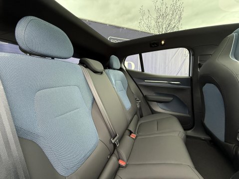 Volvo Ex30 Single Motor Extended Range 69kWh Ultra SUV 5dr Electric Auto (272 ps) 26