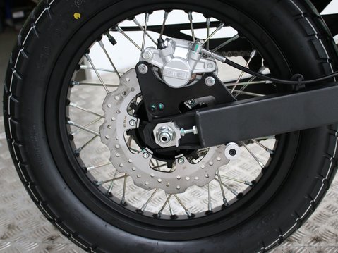 Benelli BKX 125 32