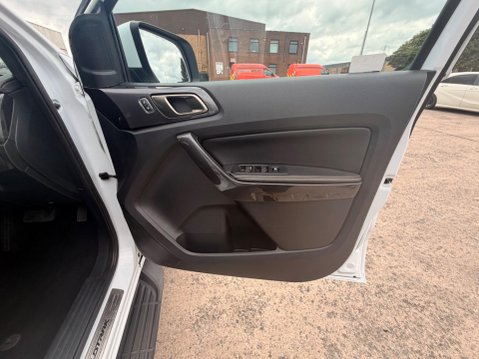 Ford Ranger 2.0 EcoBlue Wildtrak Auto 4WD Euro 6 (s/s) 4dr 35